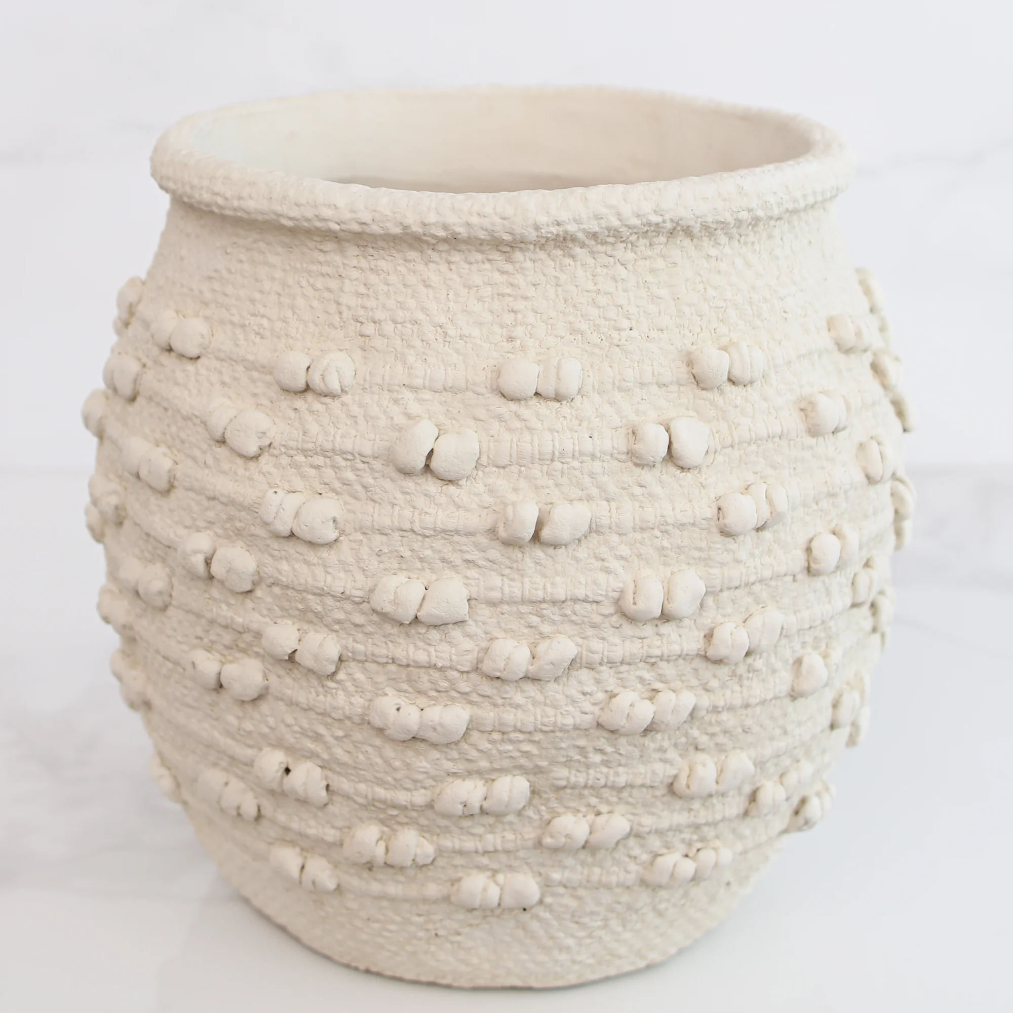 11.4" Cream Knot Vase - Image 3