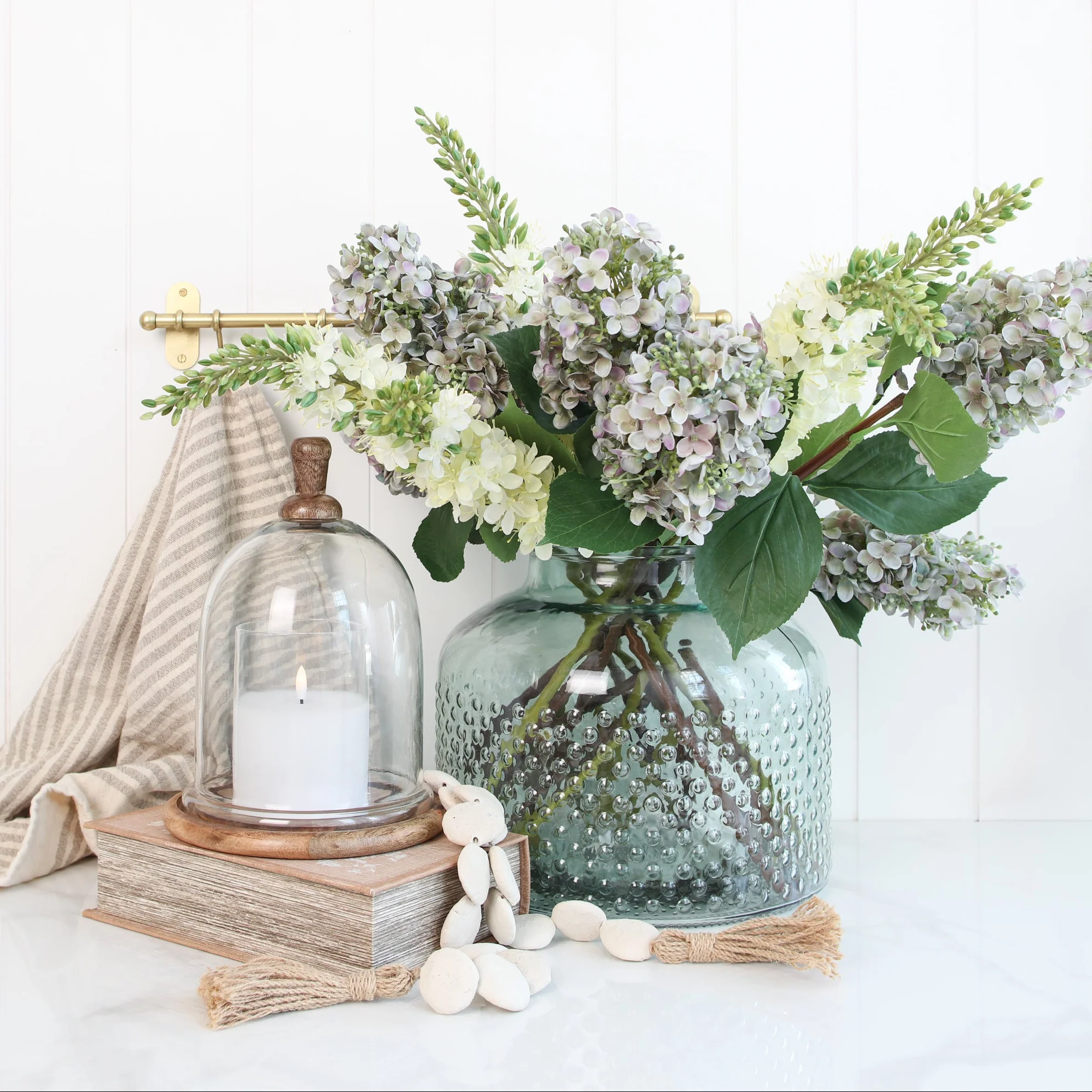 34" Foxtail Lily Stem - Image 4