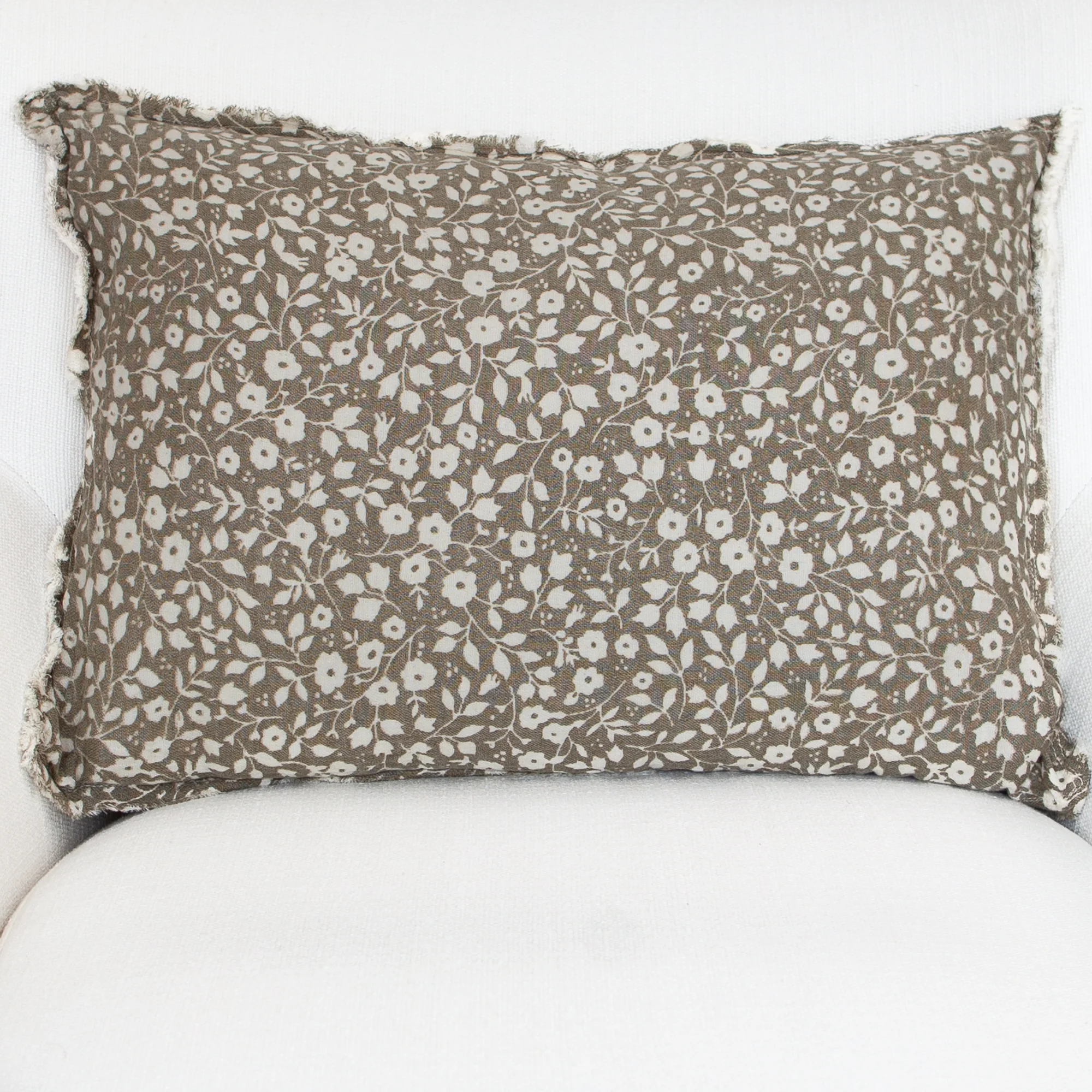 Beige Floral and Leaf Lumbar Pillow- 14in x 20in - Image 4