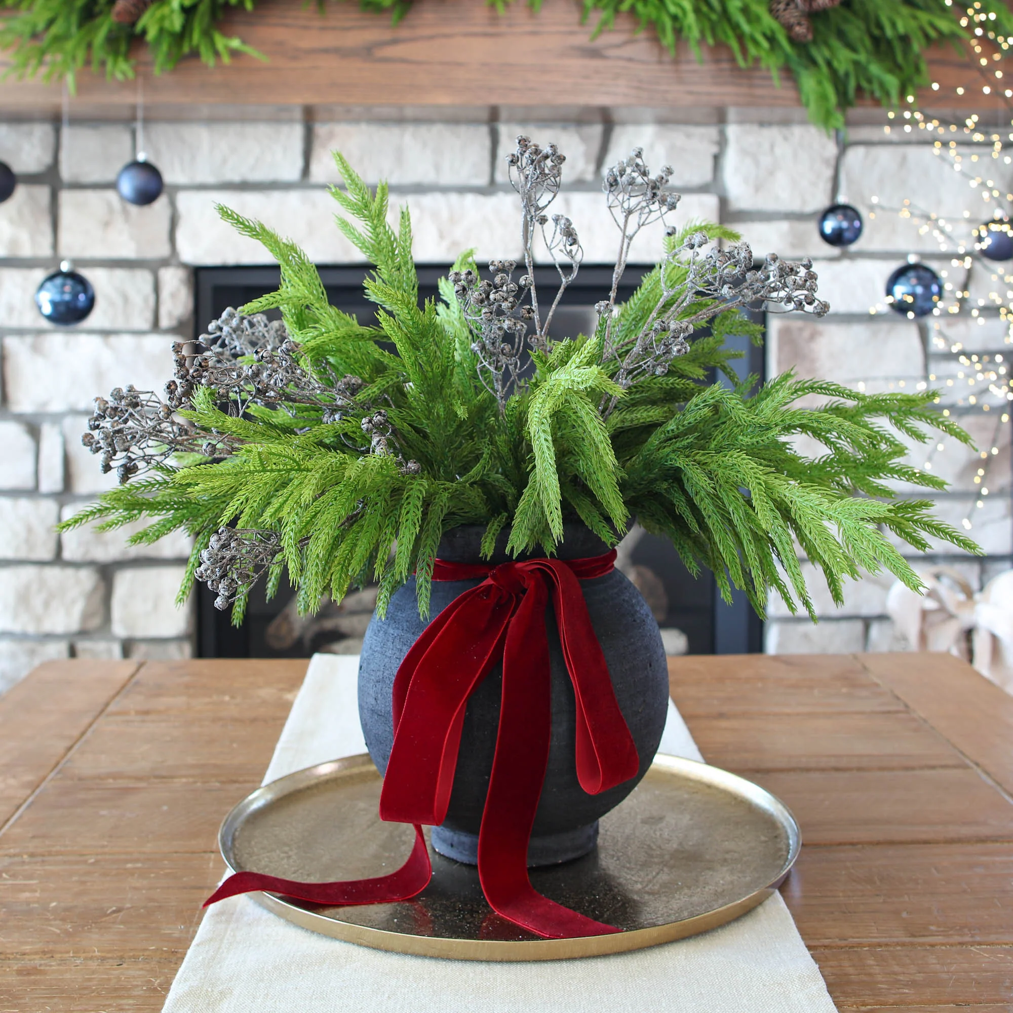 9.5" Black Paul Vase - Image 3