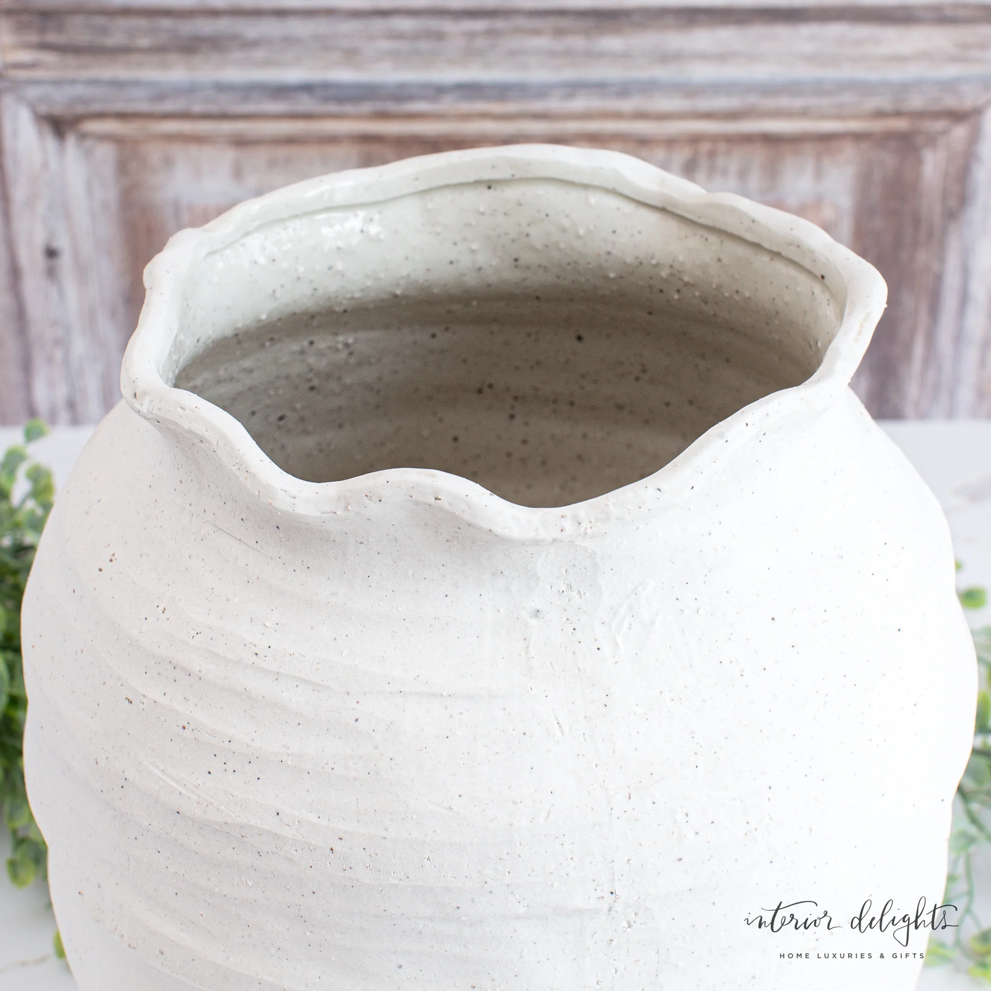 12” White Scalloped Top Stoneware Vase - Image 4