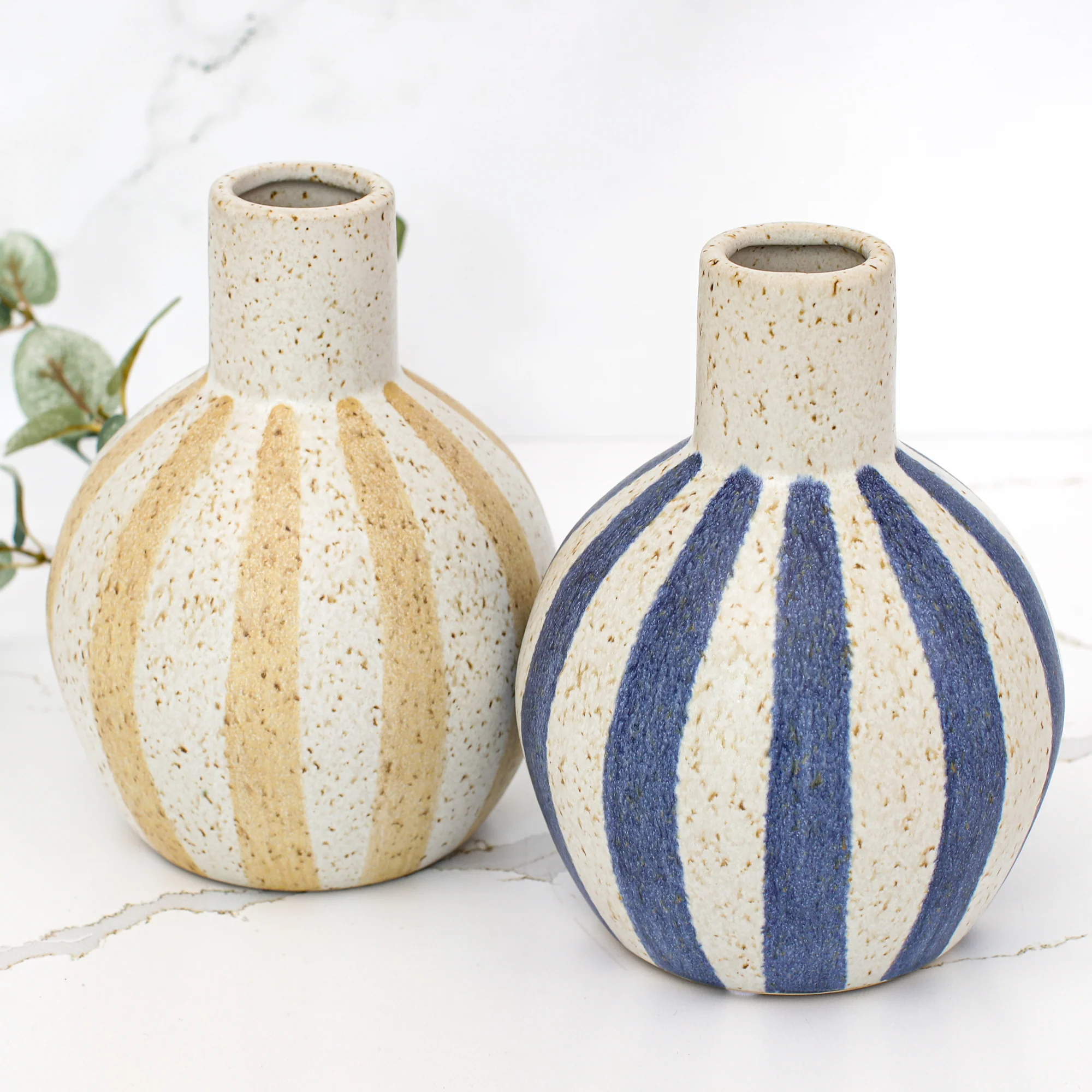 7" Matte Straw Stripe Ceramic Vase - Image 4