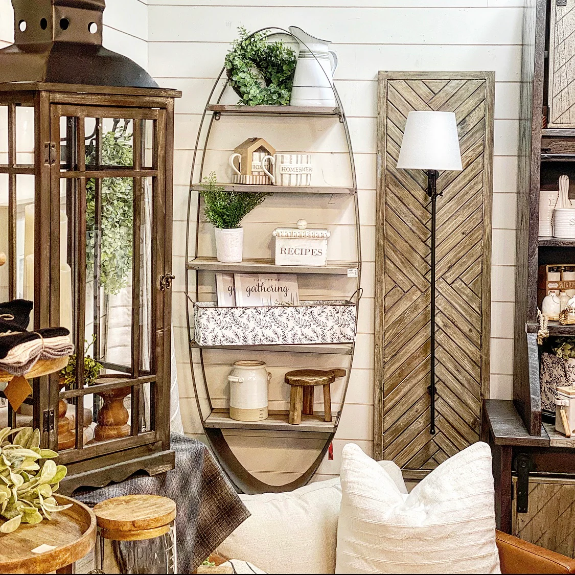 5ft long Oval Metal and Wood Wall Shelf - Image 3